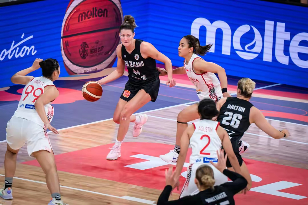 开云-CBA常规赛今晨走向成谜，西汉姆篮板制胜，悬念犹存，更衣室氛围转暖的简单介绍-开云