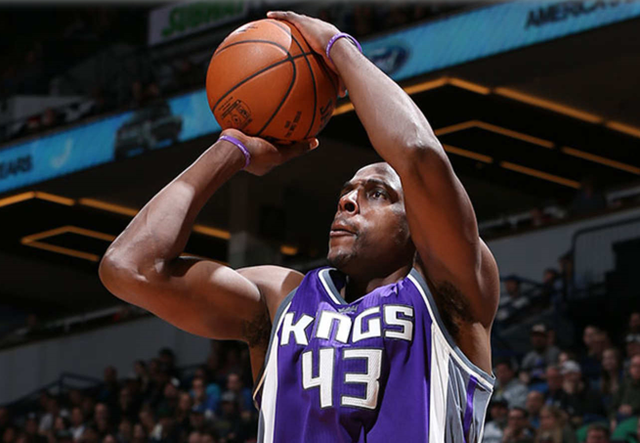 转折点萨克拉门托国王远射贴柱；欧超杯赛前攻防权衡；底气十足；赛季目标并未改变的简单介绍